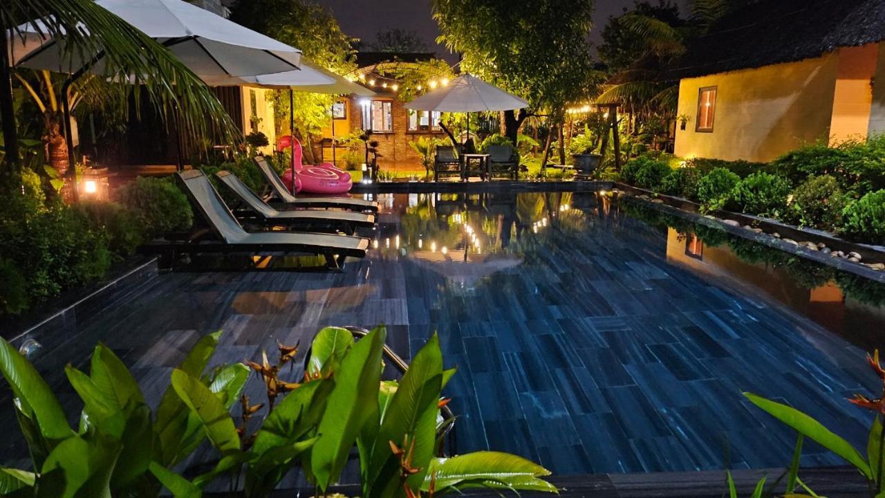 Phoenix Hotel Pool Villa ホイアン エクステリア 写真