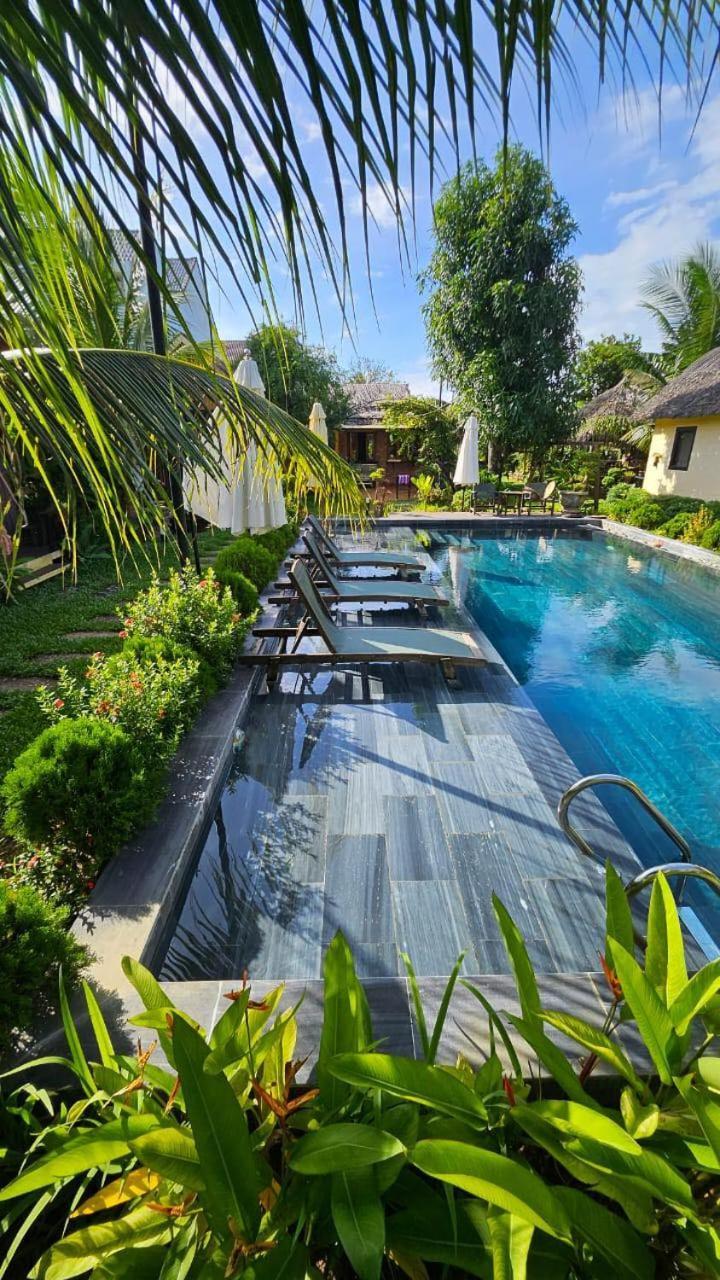 Phoenix Hotel Pool Villa ホイアン エクステリア 写真