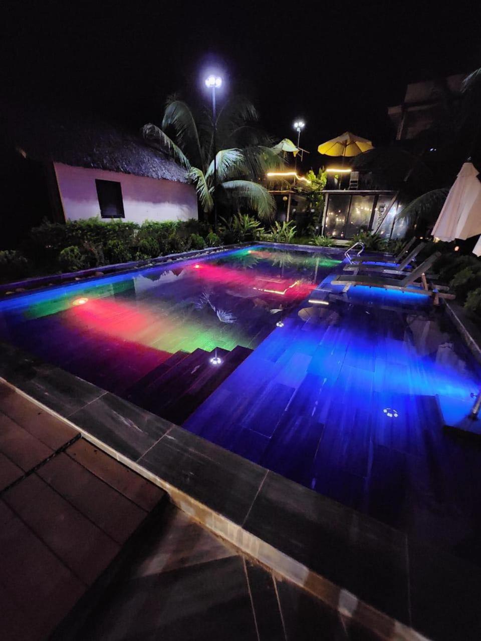 Phoenix Hotel Pool Villa ホイアン エクステリア 写真